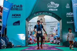 BIB: 
                            <button type="button" onclick="openModal(24869534)" class="btn btn-primary btn-sm float-right btn-popup" data-toggle="modal" data-target=".modal-high-quality">
                        <i class="fas fa-shopping-cart"></i> Add to Cart
                    </button>
                                            <button type="button" onclick="isThisMe(24869534, true)" class="btn btn-success btn-sm float-right btn-popup btn-isme hidden" data-toggle="tooltip" data-placement="bottom" title="นี่คือรูปของคุณใช่ไหม คลิกที่นี่เพื่อเอาเข้าอัลบั้ม">
                        <i class="fas fa-plus"></i> Add to album
                    </button>
                    <button type="button" onclick="isThisMe(24869534, false)" class="btn btn-warning btn-sm float-right btn-popup btn-isnotme hidden">
                        <i class="fas fa-ban"></i> Remove from album
                    </button>